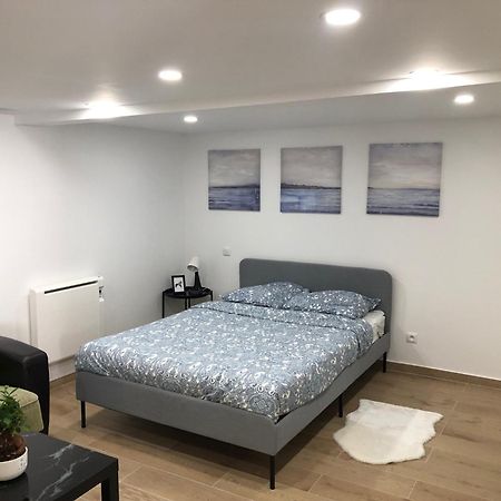 Grand F2 Confortable Saint-Denis  Bagian luar foto